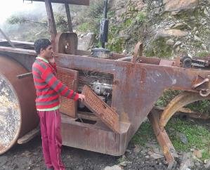 Nohradhar: 'Bahubali thief' reaches Mahabali Khali's house, steals one ton tire of 'Road Roller'