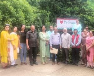  Solan: Swachh Bharat Mission team examines development work in Nauni