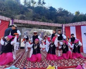 दी एसवीएन स्कूल में रही वार्षिक पारितोषिक वितरण समारोह की धूम