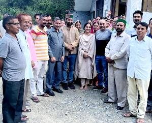 Kunihar: MLA Sultanpuri took stock of the damage in Haripur, Pattabravari and Jabal-Jhamrot