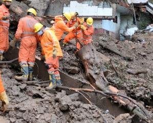 6 teams of NDRF engaged in relief and rescue work across the state 123