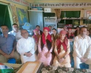  Sirmaur: Colorful program organized on Teacher's Day at Devamanal School