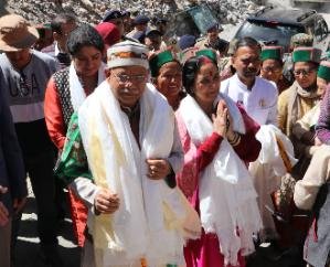 Governor enjoyed local cuisine of Namgya with Lady Governor