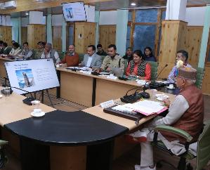  Governor reviewed central schemes with Kinnaur administration