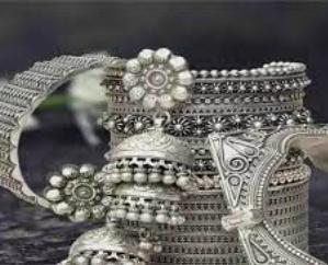 Enforcement team caught jewelery worth Rs 4.64 crore without invoice in Una 123