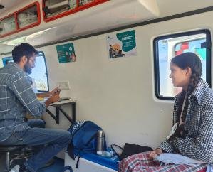 Sirmaur: The Hans Foundation MMU Team-2 organized a medical camp at Halan School.