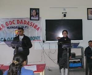  Executive of Central Student Union took oath in Dadasiba College