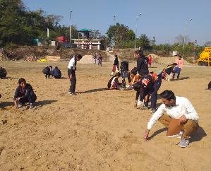 काँगड़ा :वेदव्यास परिसर में जोर शोर से हो रहीं यूथ फेस्टिवल की तैयारियां