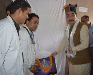 मांगो के चलते की मंत्री विप्पिन सिंह परमार से मुलाकात