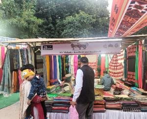 Shimla: Huge demand for Himcraft products and Himachali cuisine in Dilli Haat.