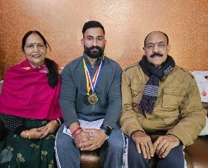  Indora: Dr. Vishal selected for Asia Trial after winning gold in power lifting.