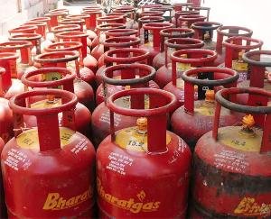 Government's gift to people on New Year, reduction in LPG prices