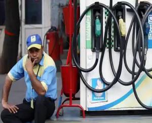 Himachal: 80 percent petrol pumps dry in the state