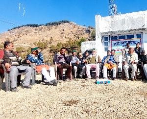 Sirmaur: Celebration in Chadna on implementation of amended ST law