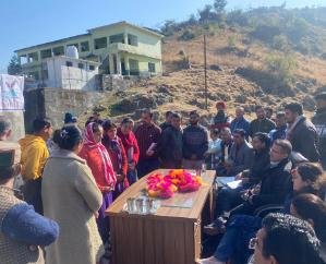 Nahan: Accelerate the work going on under Backward Sub Area Plan in Shillai: DC