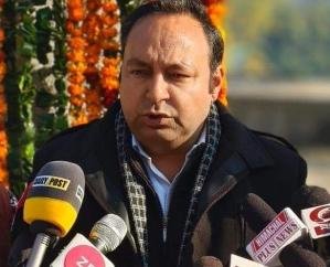 Hamirpur: Chief Minister greeted with We Love You Sukhu Bhai in Nadaun: Rohit Sharma
