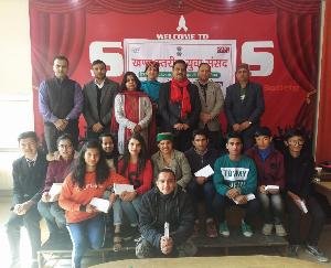 शेडस कॉलेज में किया खंड स्तरीय युवा संसद कार्यक्रम का आयोजन