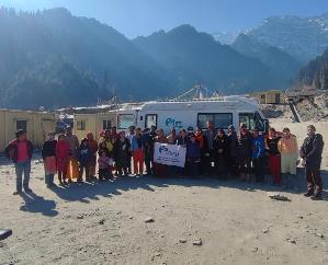  Hans Foundation's mobile medical team checked the health of people in Solang