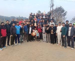 Indora: Bhogravaan won the cricket tournament by defeating Tatwali.