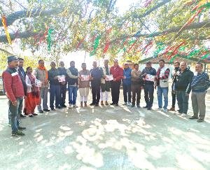 10-10 farmer guards will be made from every village of Hamirpur district: Anil Kaku