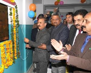  Hamirpur: Chief Minister inaugurated and laid the foundation stone of projects worth Rs 150 crore in Bhoranj.