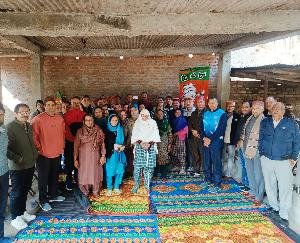 Jaisinghpur: Retired teacher Udham Singh joins BJP from Kosari booth.