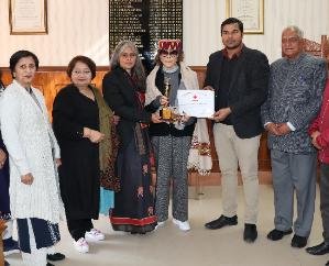 Solan: Tara Chadda honored for her contribution to Red Cross Society