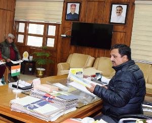 Solan: Deputy Commissioner laid emphasis on conservation of Thoda and Karyala