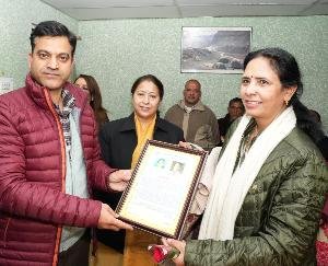  Shimla: Retirement ceremony organized in Information and Public Relations Department