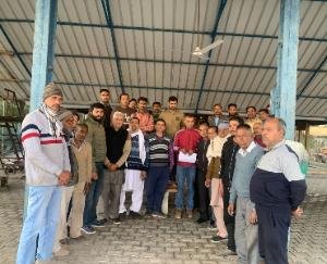 Dehra: People started Rail Chalao campaign in Guler for restoration of railway service.