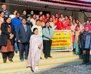 Dharamshala: Taught the lesson of women empowerment to SHGs of JICA in Cord organization.