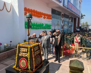 Indora: 111 feet high national flag inaugurated at Vijay Memorial School, Indora.