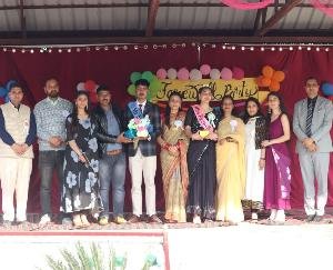 Aryan Thakur Mr Farewell and Shreya Miss Farewell of Lotus School