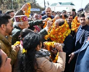 Shimla: Chief Minister inaugurated the new building of Jawaharlal Nehru Fine Arts College, Loharb.