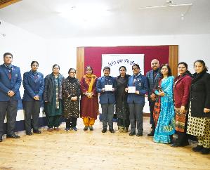 Solan: Teak Sadan won Hindi comedy poetry recitation competition