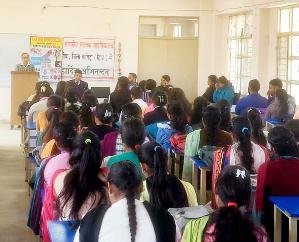 Career and Guidance Cell and Road Safety Club organized a workshop in Dadasiba College.