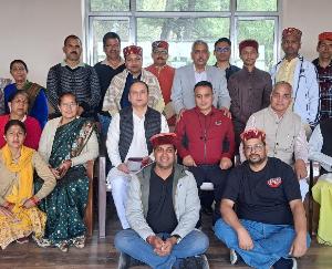 Uttarakhand delegation reached Shimla from Delhi, inspired to teach Garhwali-Kumaoni dialect to children