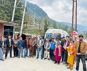  Hans Foundation Naggar organizes special health camp for auto union in Manali