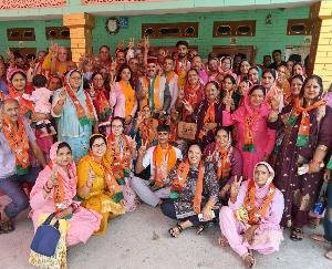 Hamirpur: Dozens of people joined BJP in Neri village.