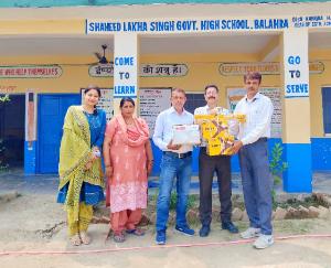 Jwalamukhi: Donated four fans to Balahara School