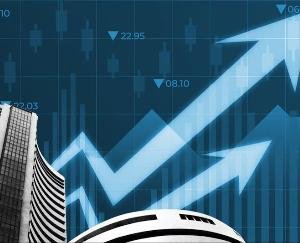 Sensex touched 77,145 and Nifty touched 23,481, auto and IT shares rose