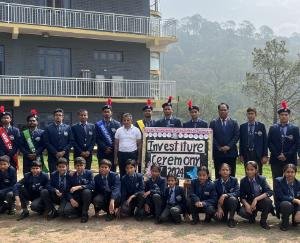 Oath and investiture ceremony was celebrated at Kasauli International Public School, Sanwara.