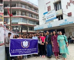 LR Institute of Legal Studies visited Sadar Police Station Kotlanala and Mahila Police Station Solan