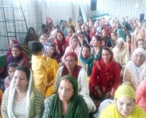 Kunihar: The four-day Krishna Bhagwat Katha formally ended in Pattabarori.