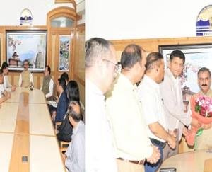 Delegation of Himachal Pradesh Administrative Services Association met the Chief Minister