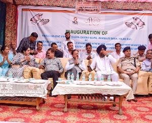 Solan: Industries Minister inaugurated the building of Government Primary School, Dasaura Majra