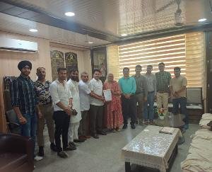 Indora: In the meeting of Alumni Association (OSA) regarding noble work in colleges.