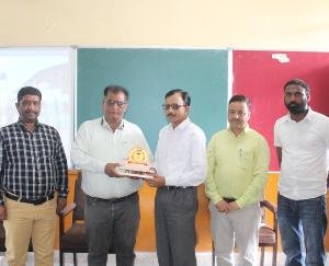 Meeting held with BEEOs of various blocks under the chairmanship of Deputy Director Elementary Education in JNV Kunihar.