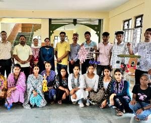 Khundia: Commerce department of the college organized a product exhibition competition today.