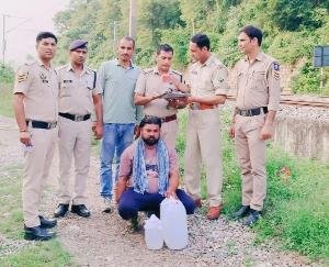 Indora: Illegal construction work was being done on the land of Kathgarh temple, police stopped it.